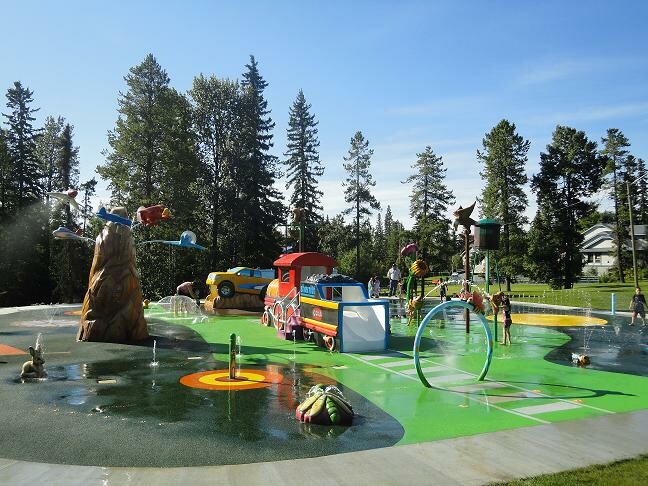 Kinsmen Spray Park: The Town of Edson